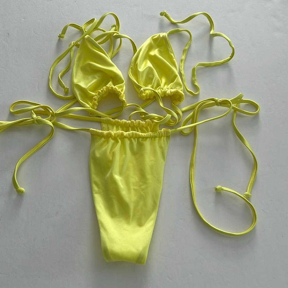 Frankie’s Bikinis